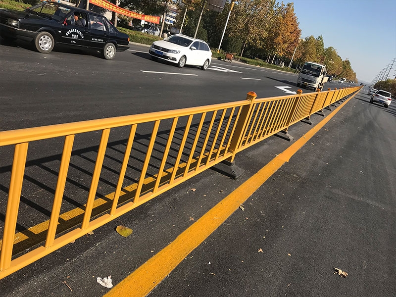 道路护栏
