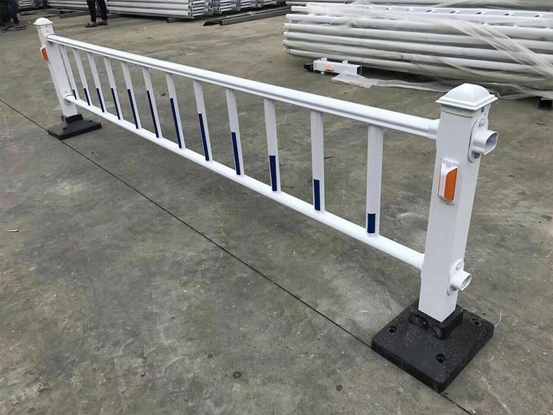 道路护栏